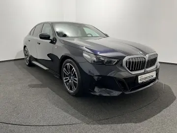 BMW 520d Limousine M Sportpaket HK SHZ STHZG HiFi DA