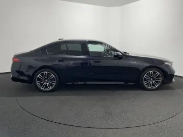 BMW 520d Limousine M Sportpaket HK SHZ STHZG HiFi DA