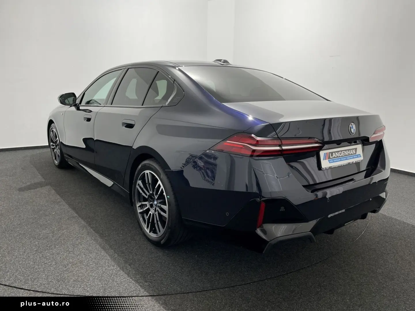 BMW 520d Limousine M Sportpaket HK SHZ STHZG HiFi DA