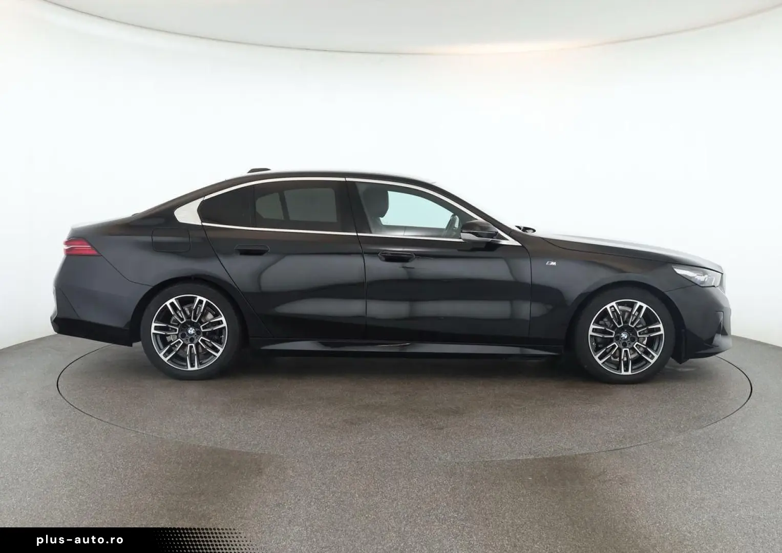 BMW 520d M Sport Matrix Navi App ACC Keyless Kam 19