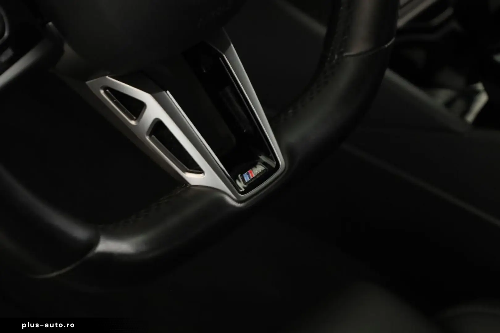 BMW 520d M Sport Matrix Navi App ACC Keyless Kam 19