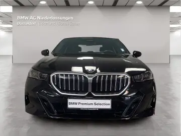 BMW 520d Limousine M Sport Driv.Assist  Kamera LED