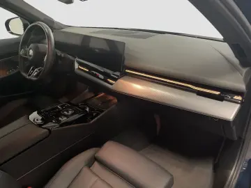 BMW 520d Limousine M Sport Driv.Assist  Kamera LED