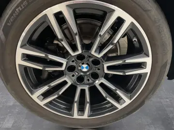 BMW 520d Limousine M Sport Driv.Assist  Kamera LED