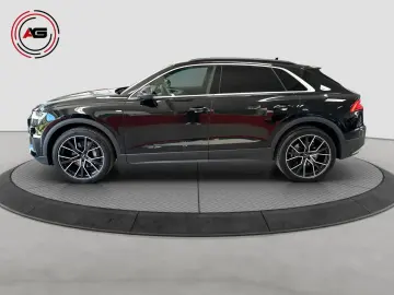 AUDI Q8 50TDI S-LINE MATRIX PANO ACC 360 B&O 22  LUFT