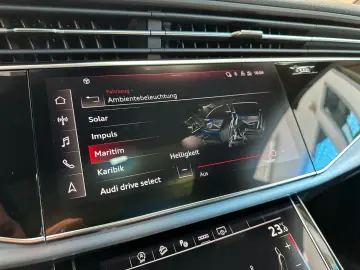 AUDI Q8 50TDI S-LINE MATRIX PANO ACC 360 B&O 22  LUFT