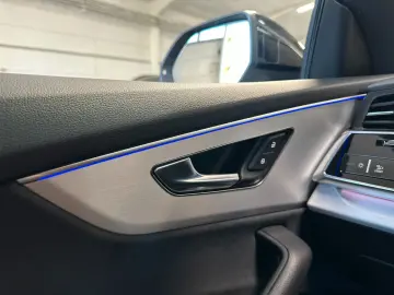 AUDI Q8 50TDI S-LINE MATRIX PANO ACC 360 B&O 22  LUFT