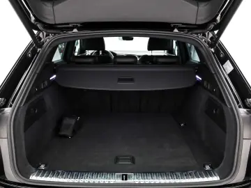 AUDI Q8 55 quattro S line Edition AHK TopView B&O
