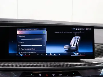 BMW M760e xDrive  Exec. Lounge Connoisseur Paket B&W