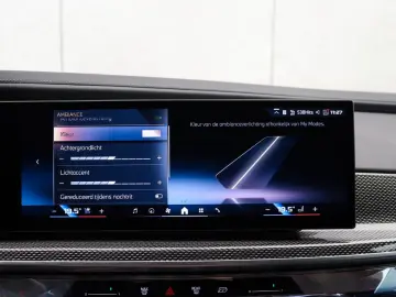 BMW M760e xDrive  Exec. Lounge Connoisseur Paket B&W