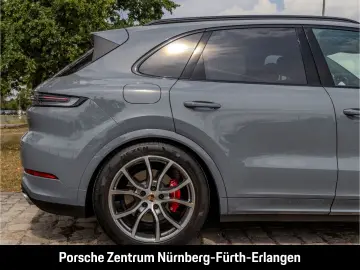 PORSCHE Cayenne S E-Hybrid BOSE Panorama LED-Matrix Inno