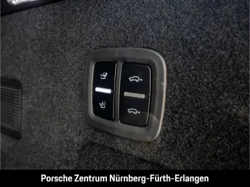 PORSCHE Cayenne S E-Hybrid BOSE Panorama LED-Matrix Inno