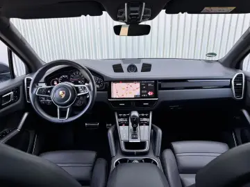 Porsche Cayenne S