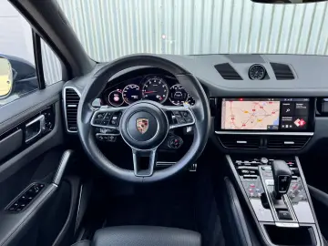 Porsche Cayenne S