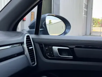 Porsche Cayenne S