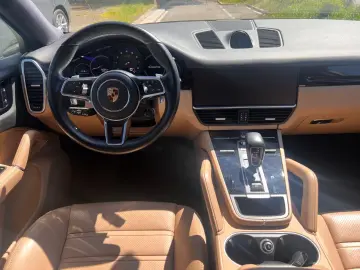 Porsche Cayenne Coupé 3.0 V6 Turbo
