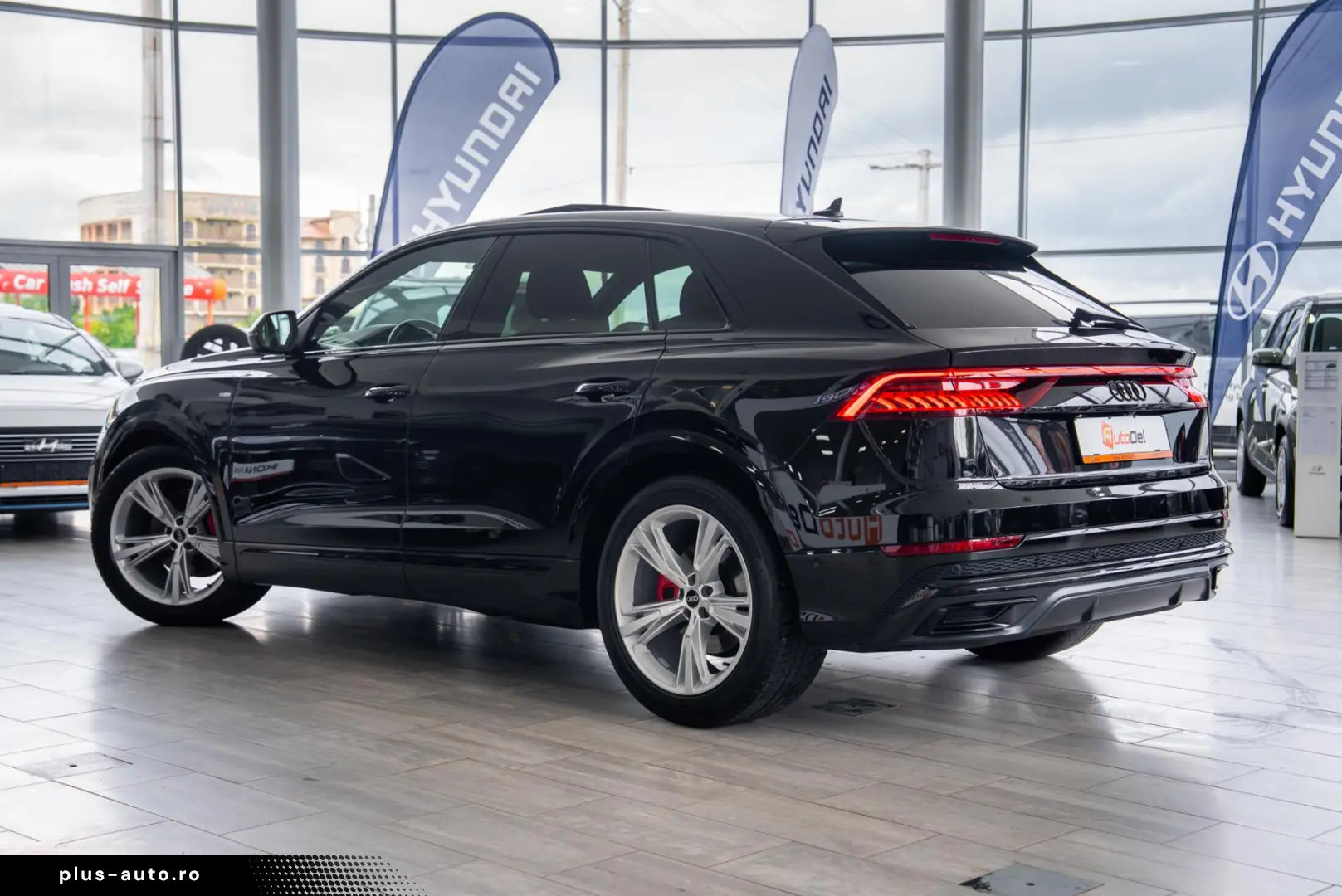 Audi Q8 55 TFSI quattro Tiptronic