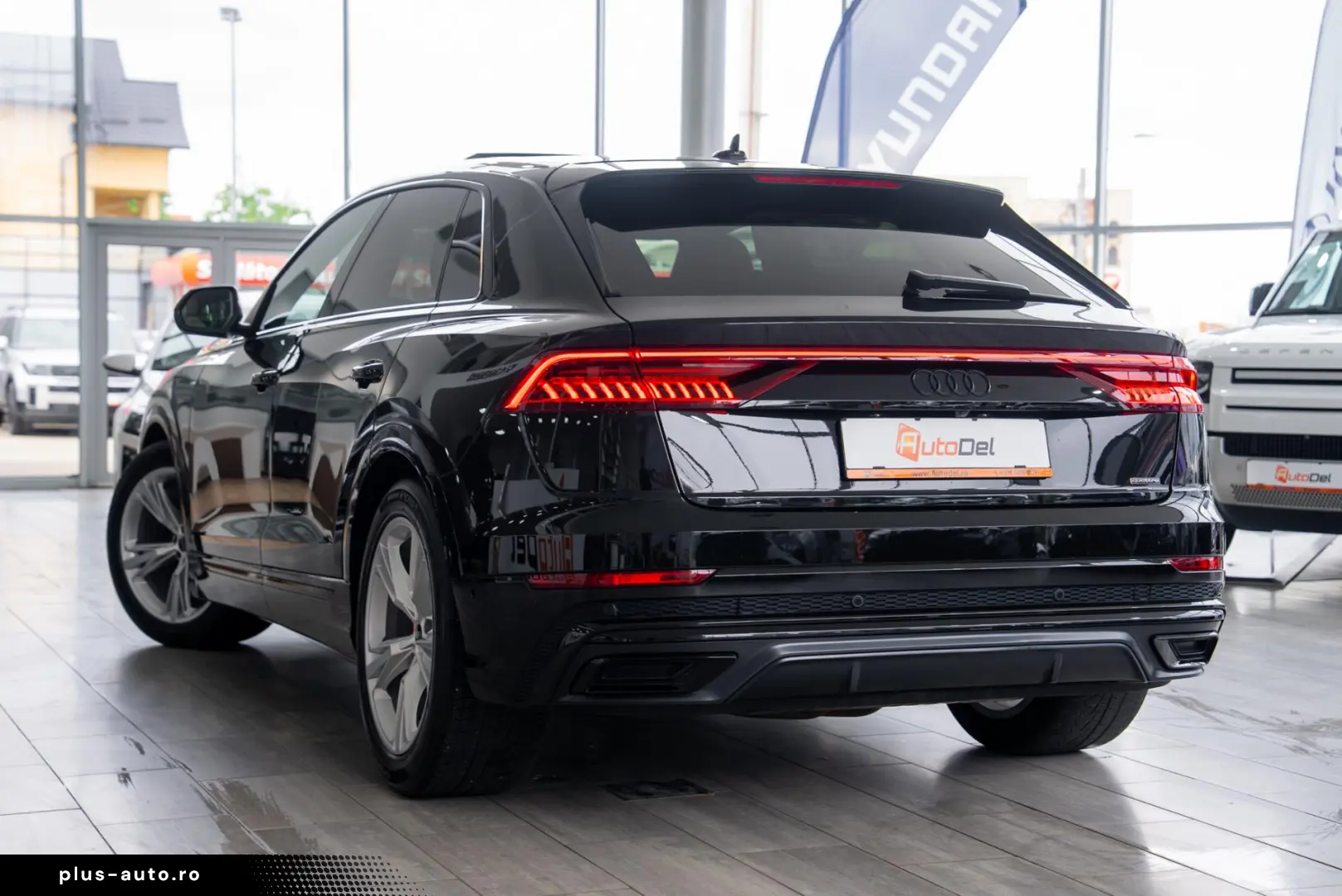 Audi Q8 55 TFSI quattro Tiptronic