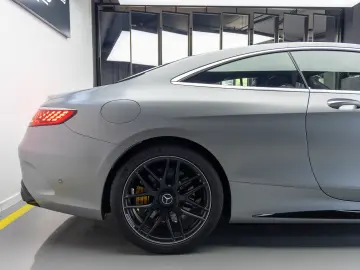 Mercedes-Benz S 63 AMG