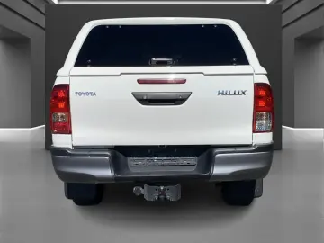 TOYOTA Hilux Double Cab 150  4x4 2 4 Klima AHK Kam Auto