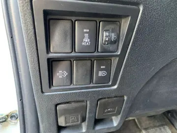 TOYOTA Hilux Double Cab 150  4x4 2 4 Klima AHK Kam Auto