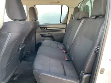 TOYOTA Hilux Double Cab 150  4x4 2 4 Klima AHK Kam Auto
