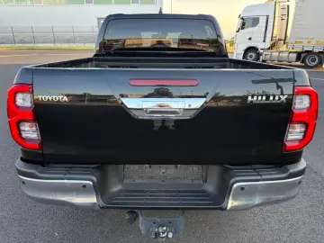 TOYOTA Hilux Double Cab Executive 4x4 AHK KAMERA NAVI
