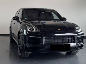 PORSCHE CAYENNE GTS PANO