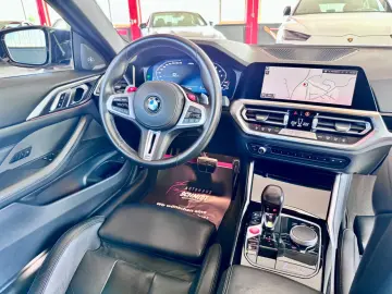 BMW M4 Coupe Sportabgas Laser 360  DisplayKey 20Zoll