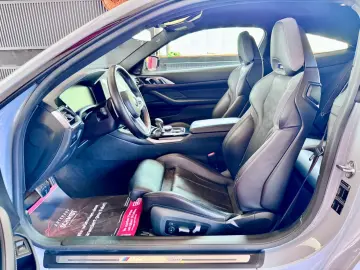 BMW M4 Coupe Sportabgas Laser 360  DisplayKey 20Zoll