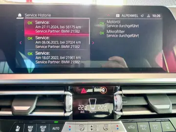 BMW M4 Coupe Sportabgas Laser 360  DisplayKey 20Zoll