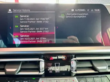 BMW M4 Coupe Sportabgas Laser 360  DisplayKey 20Zoll