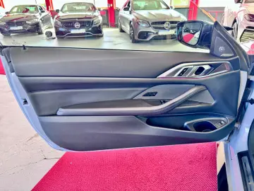 BMW M4 Coupe Sportabgas Laser 360  DisplayKey 20Zoll