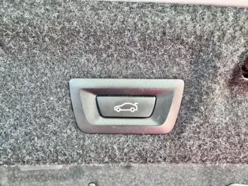 BMW M4 Coupe Sportabgas Laser 360  DisplayKey 20Zoll