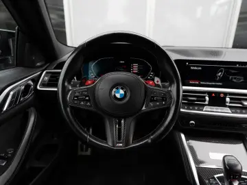 BMW M4 COUPE   50 JAHRE EDITION   EXCLUSIVE