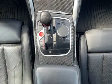 BMW M4 Competition M xDrive HUD Laser DA Prof. H K