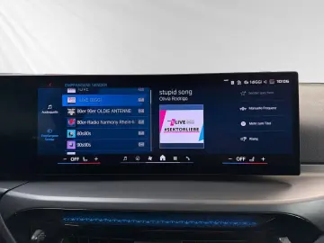 BMW M2 Coupé LiveCockpit-Prof. Harman Kardon