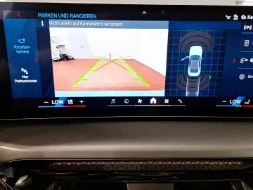 BMW M2 Coupé Harman K LiveCockpitProf Kamera LED