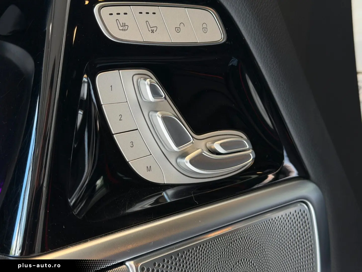 MERCEDES-BENZ G 63 AMG   EXCLUSIV  ACC MASSAGE