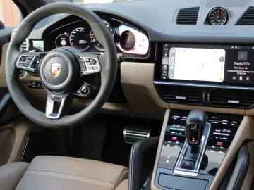 PORSCHE CAYENNE TURBO