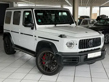 MERCEDES-BENZ G 63 AMG Magno-Weiß 22  FOND-TV 360
