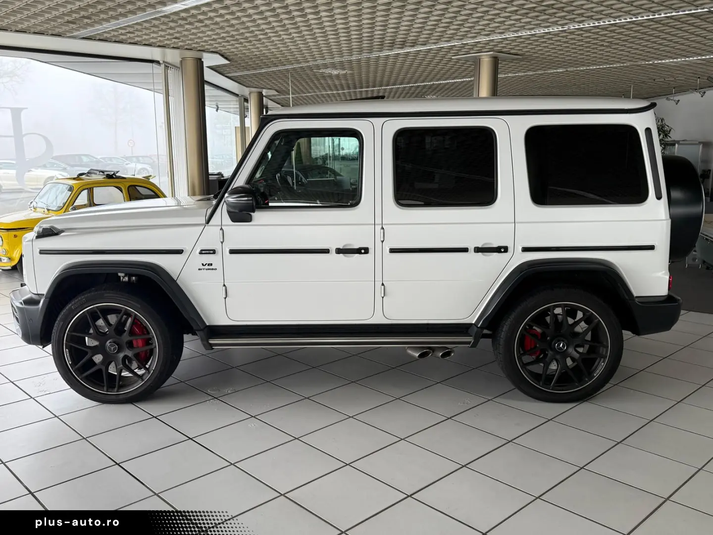 MERCEDES-BENZ G 63 AMG Magno-Weiß 22  FOND-TV 360