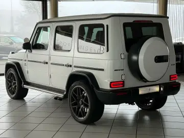 MERCEDES-BENZ G 63 AMG Magno-Weiß 22  FOND-TV 360