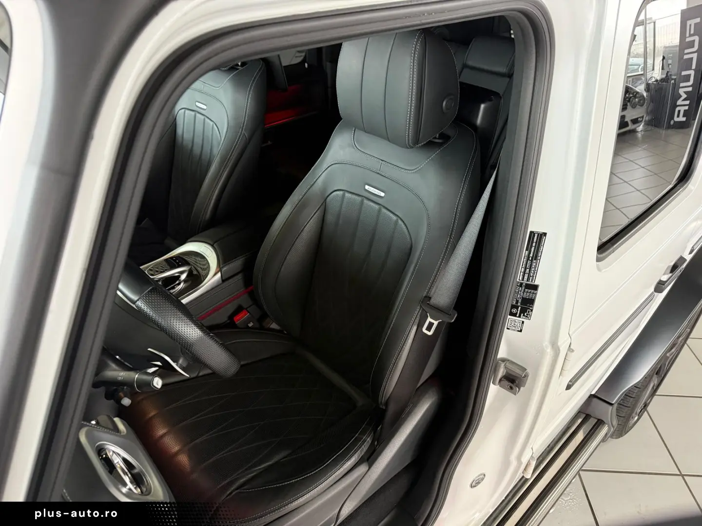MERCEDES-BENZ G 63 AMG Magno-Weiß 22  FOND-TV 360