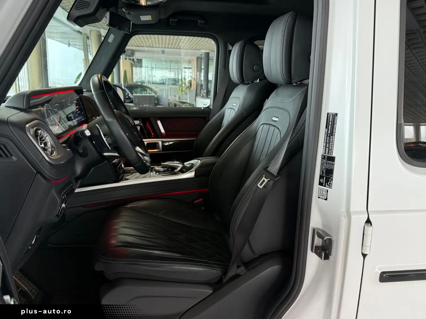 MERCEDES-BENZ G 63 AMG Magno-Weiß 22  FOND-TV 360