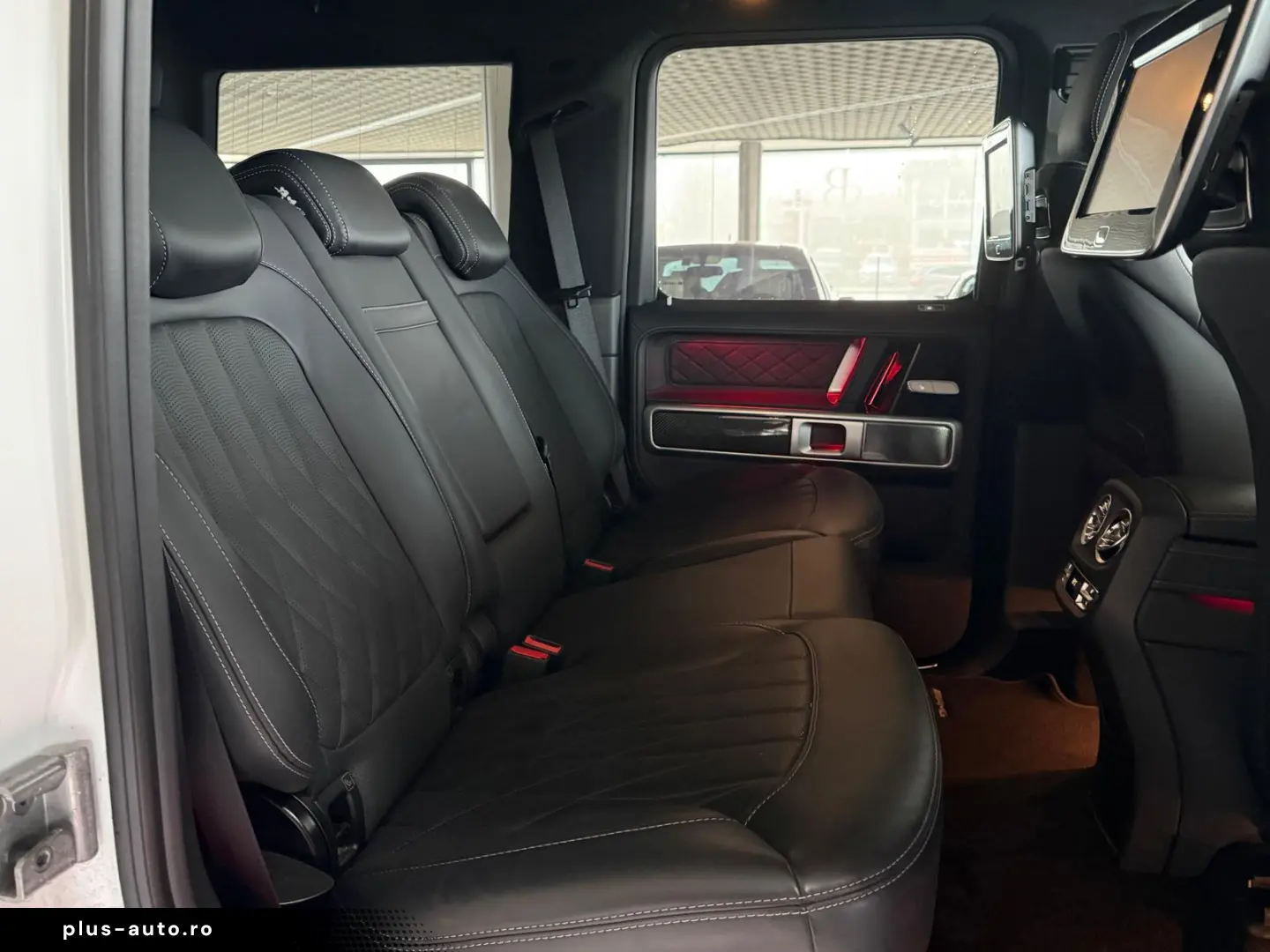 MERCEDES-BENZ G 63 AMG Magno-Weiß 22  FOND-TV 360