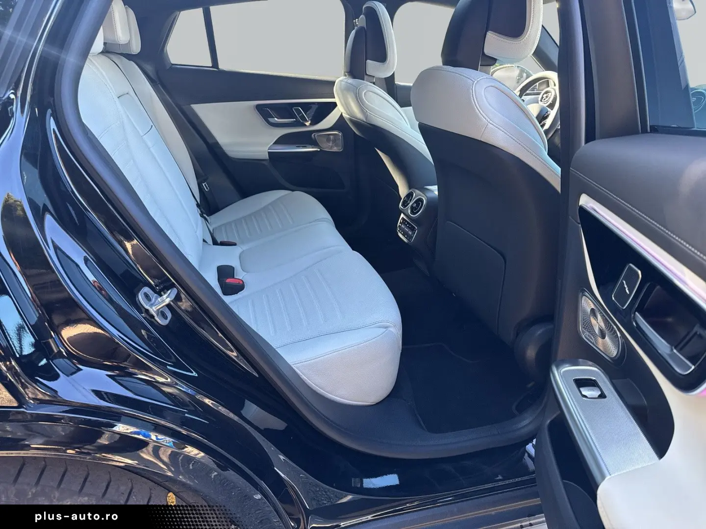 MERCEDES-BENZ GLC 200 4Matic AMG Line  Pano Memory Headup