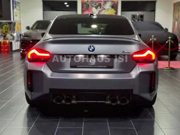 BMW M2 Coupe FROZEN GREY SCHALE M RACE TRACK DRIVERS
