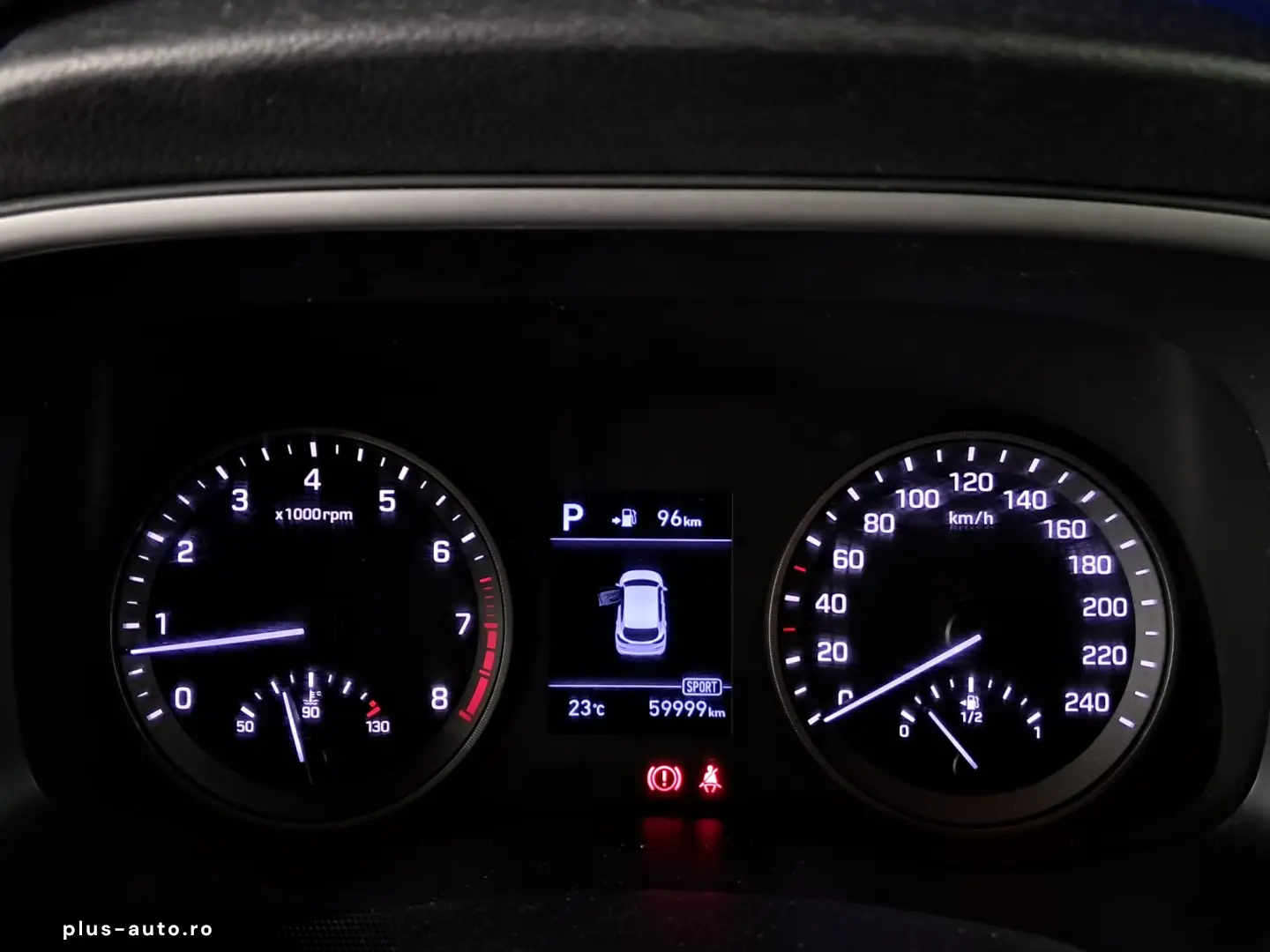 HYUNDAI TUCSON STYLE AUTOMAT 4X4 1.6Ti 177CP 2019