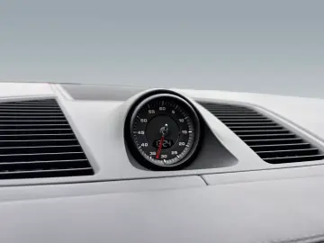 PORSCHE CAYENNE GTS